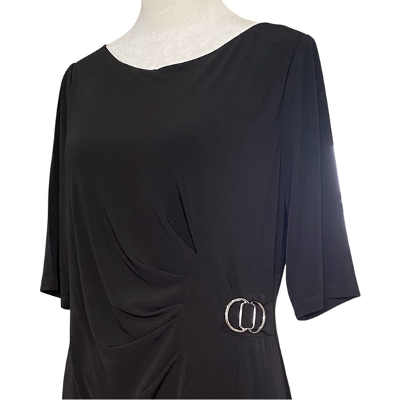 Jessica H Ruched Dress - Picture 5 of 9